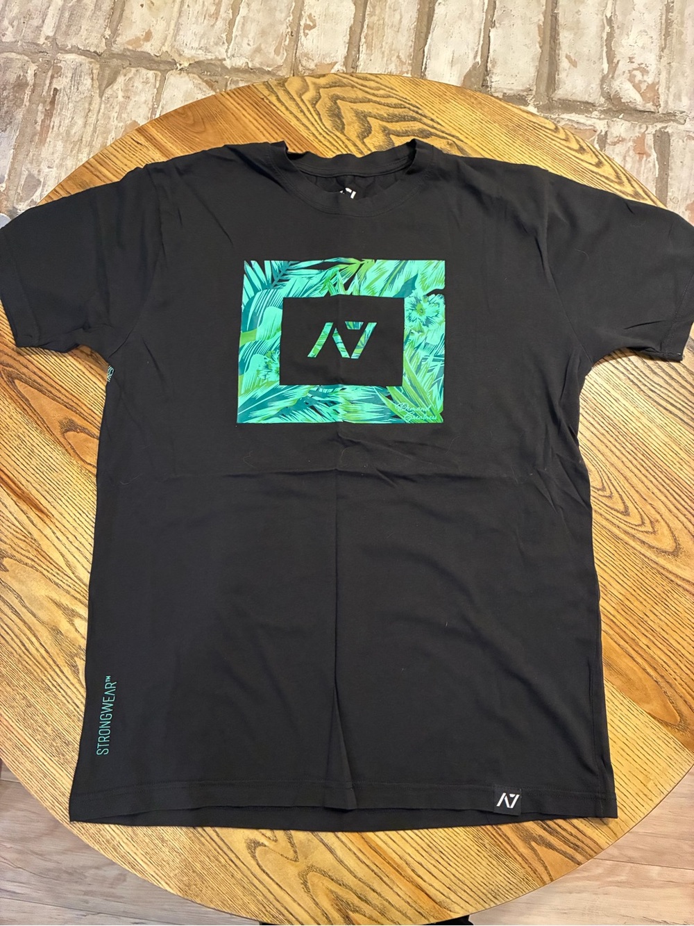 A7 Bar Grip Shirt
